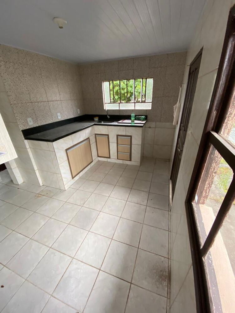 Casa à venda com 3 quartos, 67m² - Foto 5
