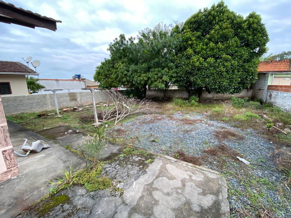 Casa à venda com 3 quartos, 67m² - Foto 4