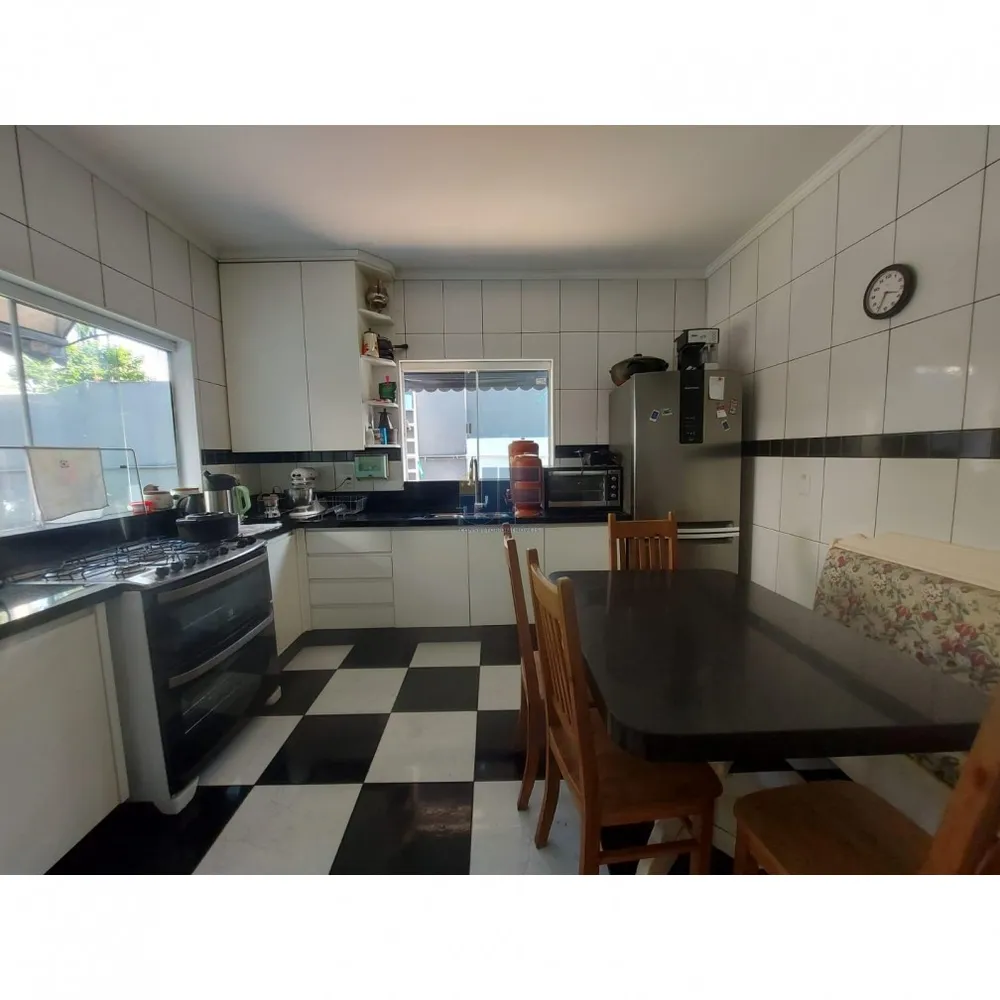 Casa, 4 quartos, 201 m² - Foto 4