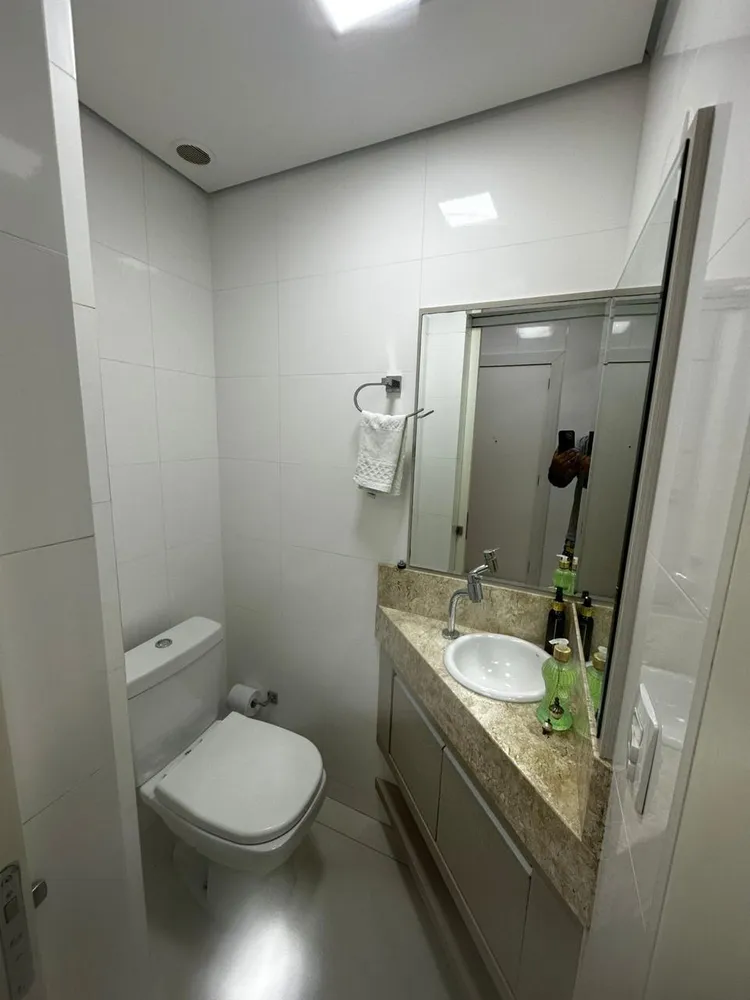Apartamento, 3 quartos, 184 m² - Foto 2
