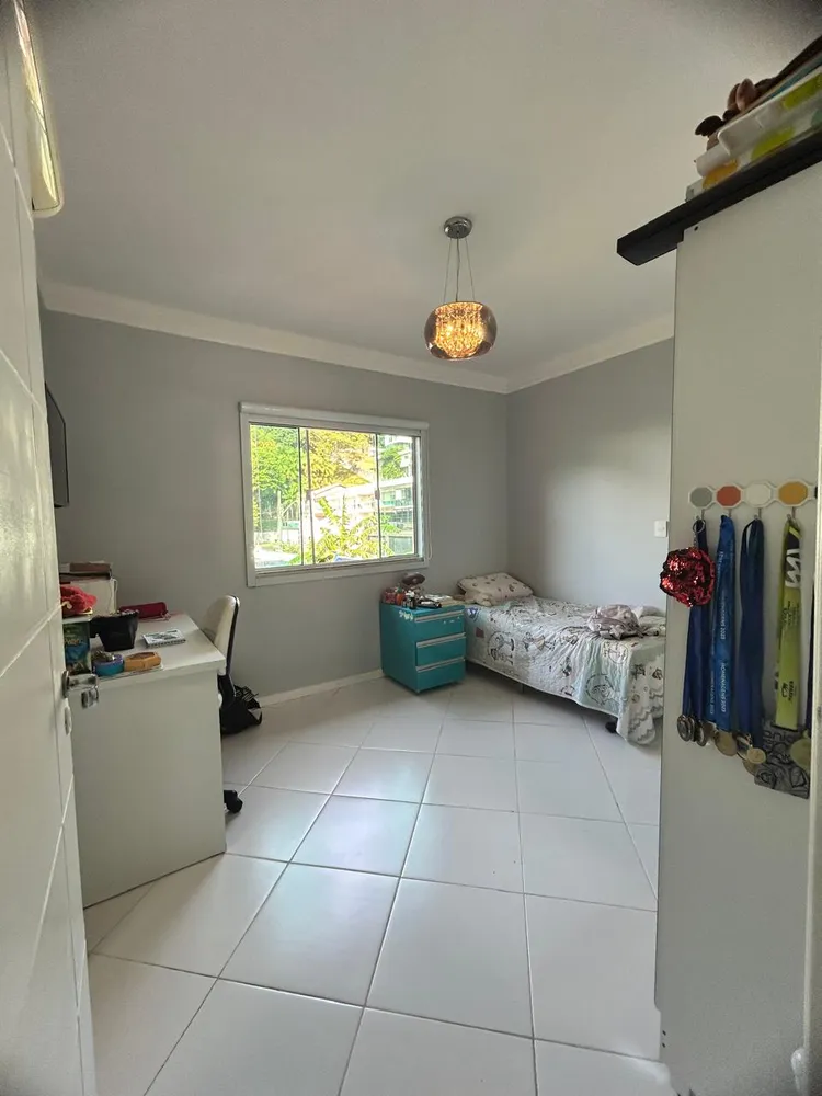 Casa, 3 quartos, 240 m² - Foto 4