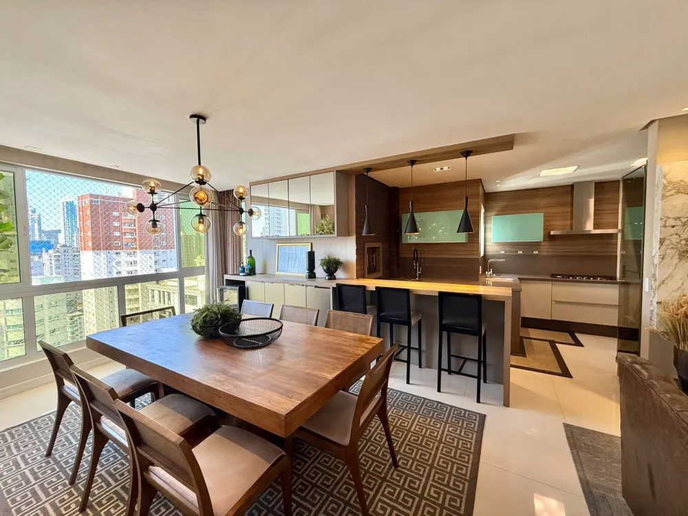 Apartamento, 4 quartos, 143 m² - Foto 1