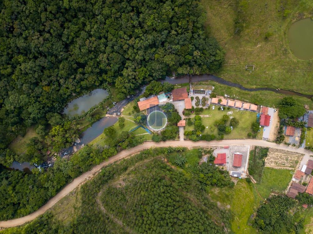 Sítio à venda com 12 quartos, 159000m² - Foto 15
