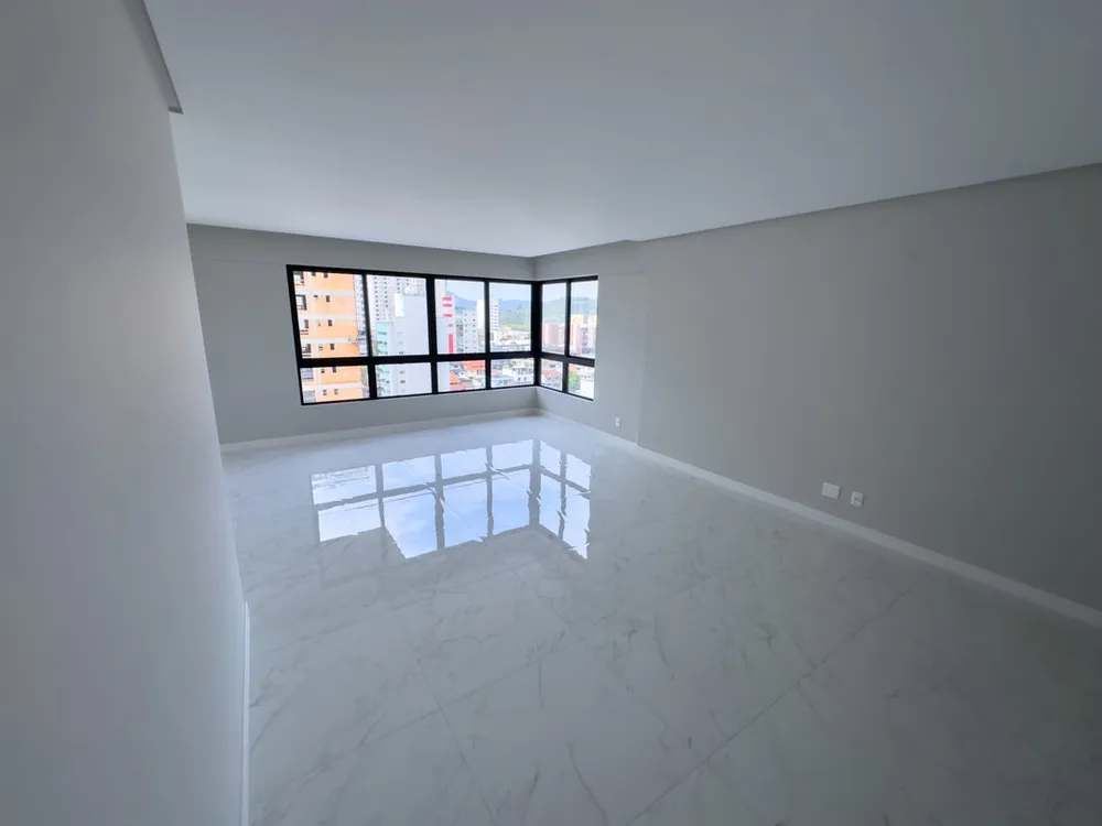 Apartamento, 3 quartos, 138 m² - Foto 2