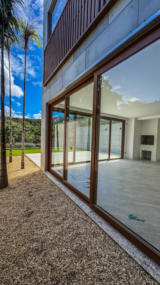 Apartamento, 3 quartos, 163 m² - Foto 1