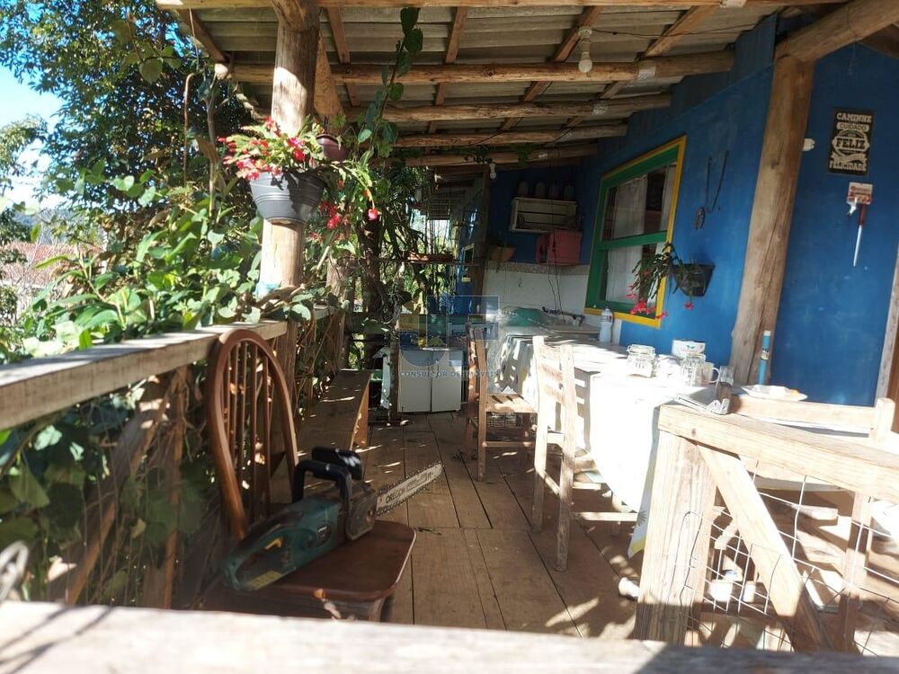Terreno à venda com 2 quartos, 750m² - Foto 11