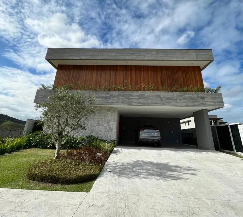 Casa, 5 quartos, 352 m² - Foto 1