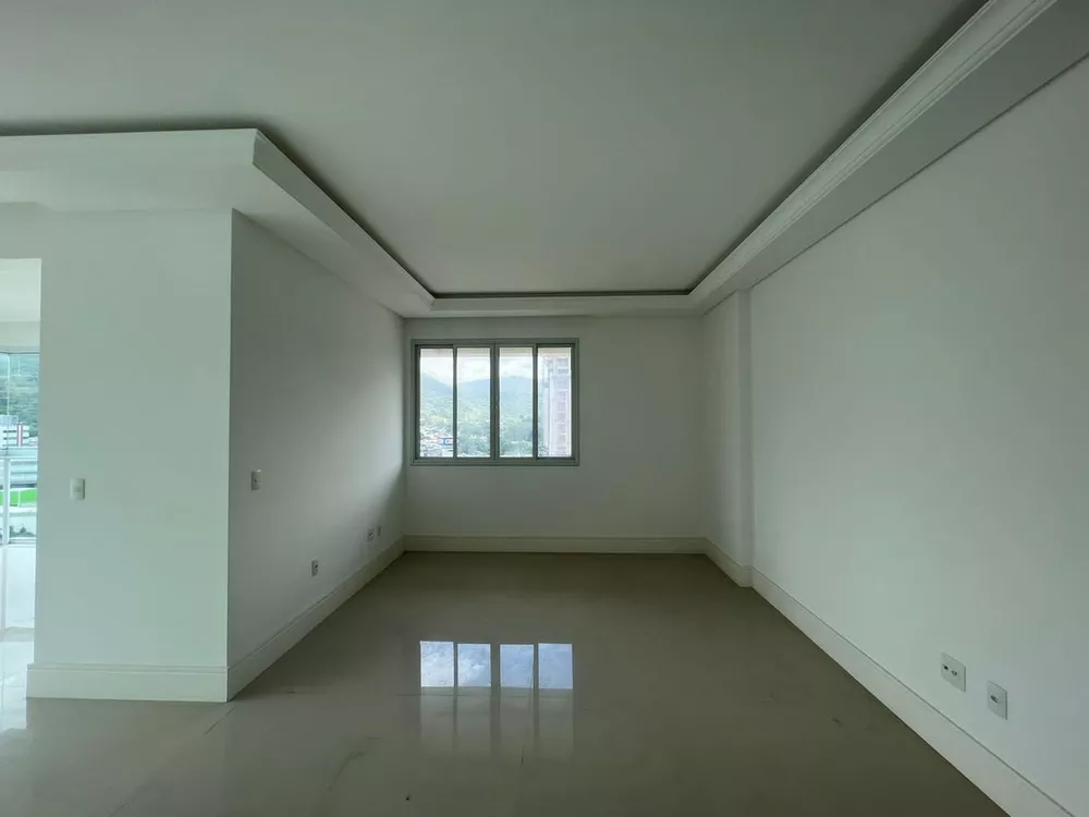 Apartamento à venda com 3 quartos, 149m² - Foto 10