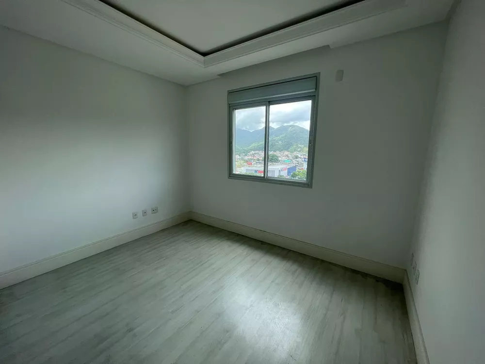 Apartamento à venda com 3 quartos, 149m² - Foto 18