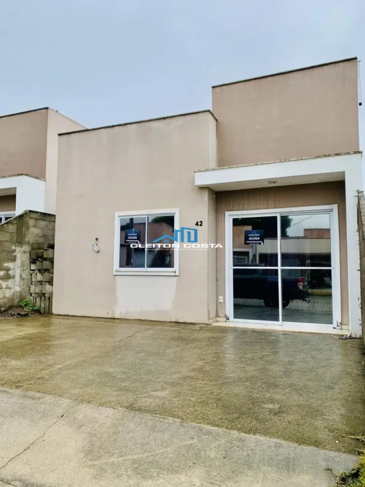 Casa, 2 quartos, 40 m² - Foto 1