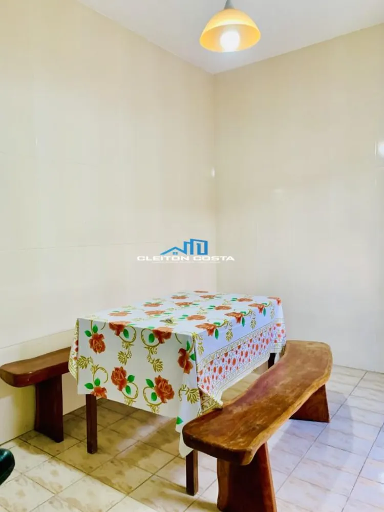 Casa, 3 quartos, 300 m² - Foto 11