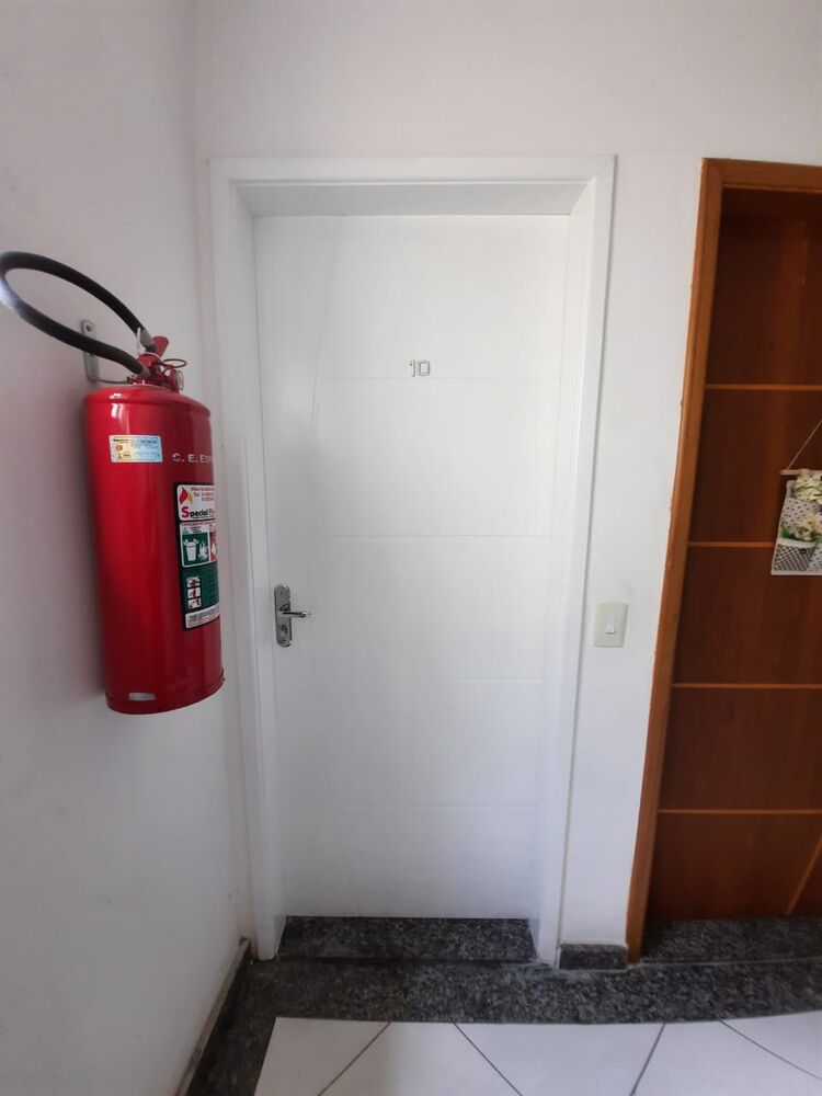 Apartamento para alugar com 2 quartos, 42m² - Foto 8