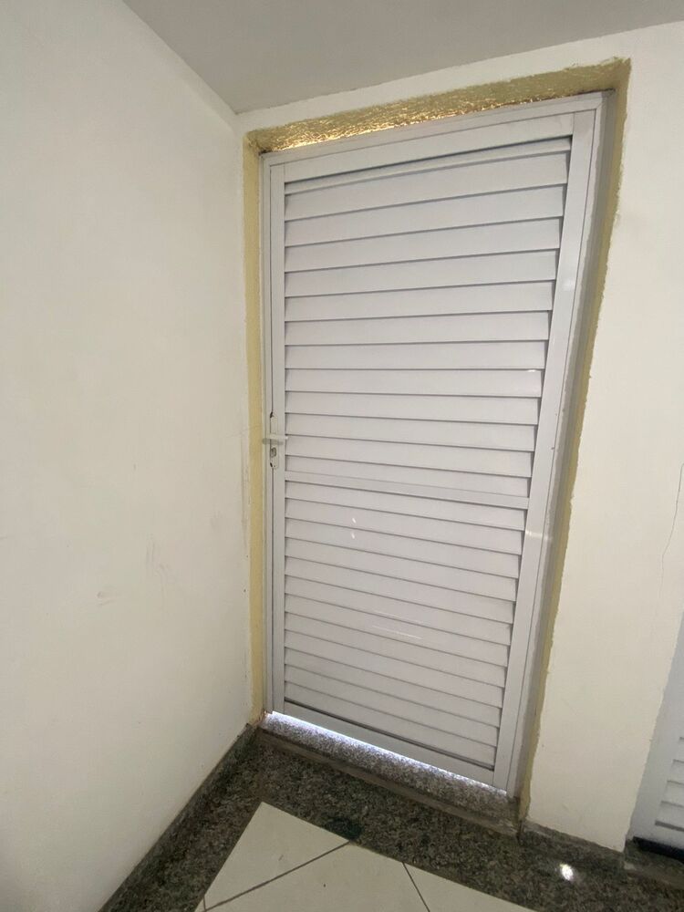 Apartamento para alugar com 2 quartos, 42m² - Foto 11