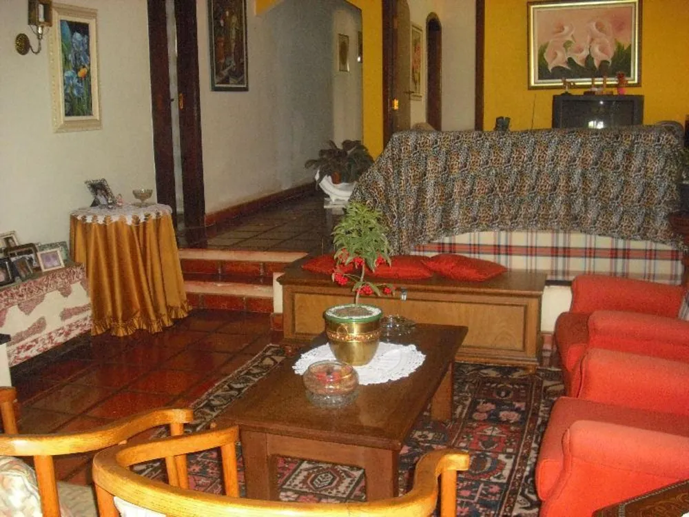 Chácara, 3 quartos, 5576 m² - Foto 1