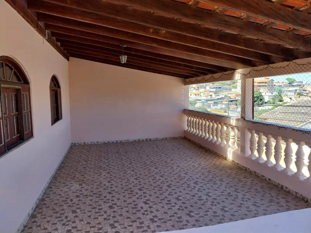 Casa, 3 quartos, 190 m² - Foto 1