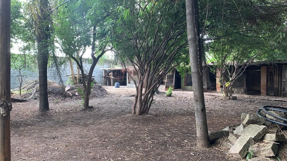 Loteamento e Condomínio, 1957 m² - Foto 1