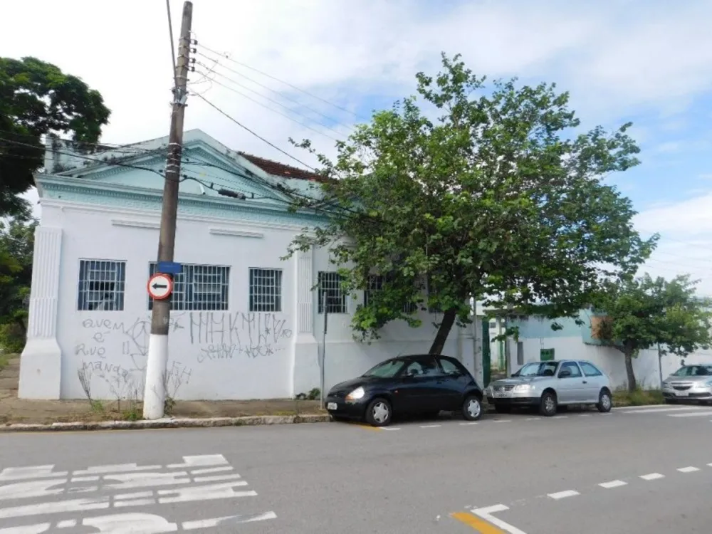Prédio Inteiro - Foto 1