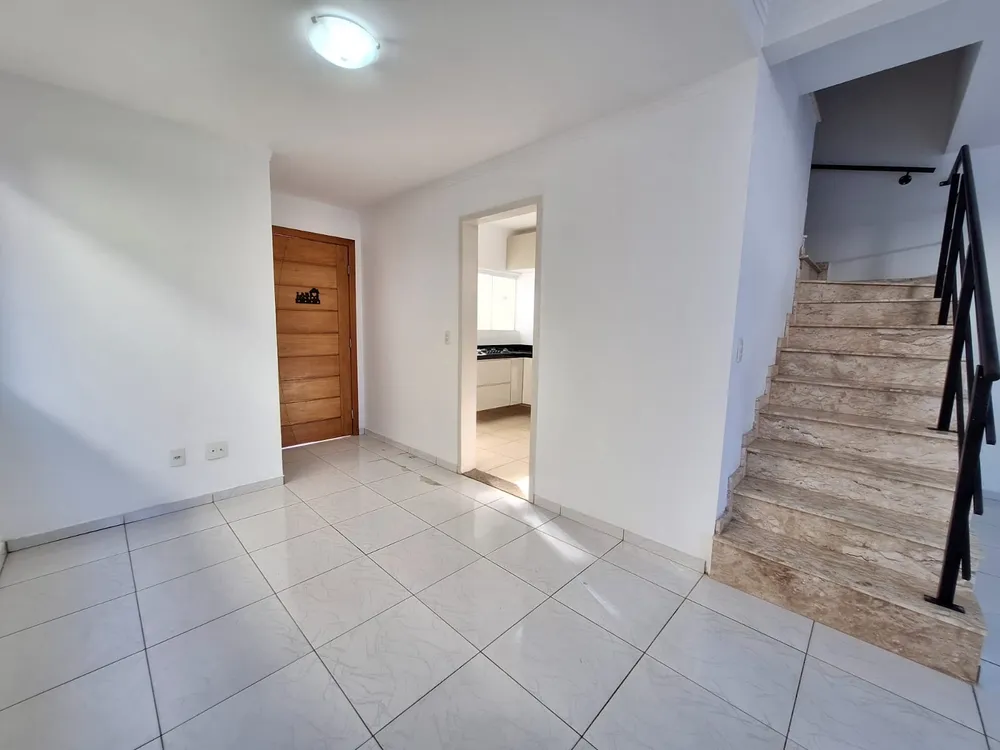 Casa, 3 quartos, 121 m² - Foto 2