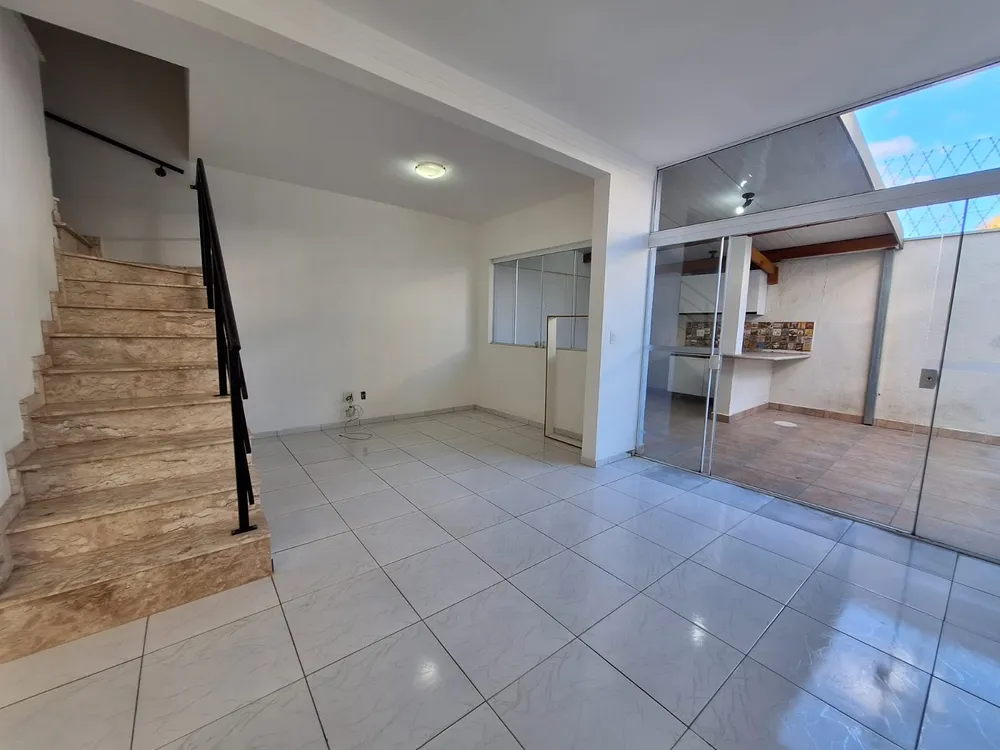 Casa, 3 quartos, 121 m² - Foto 3
