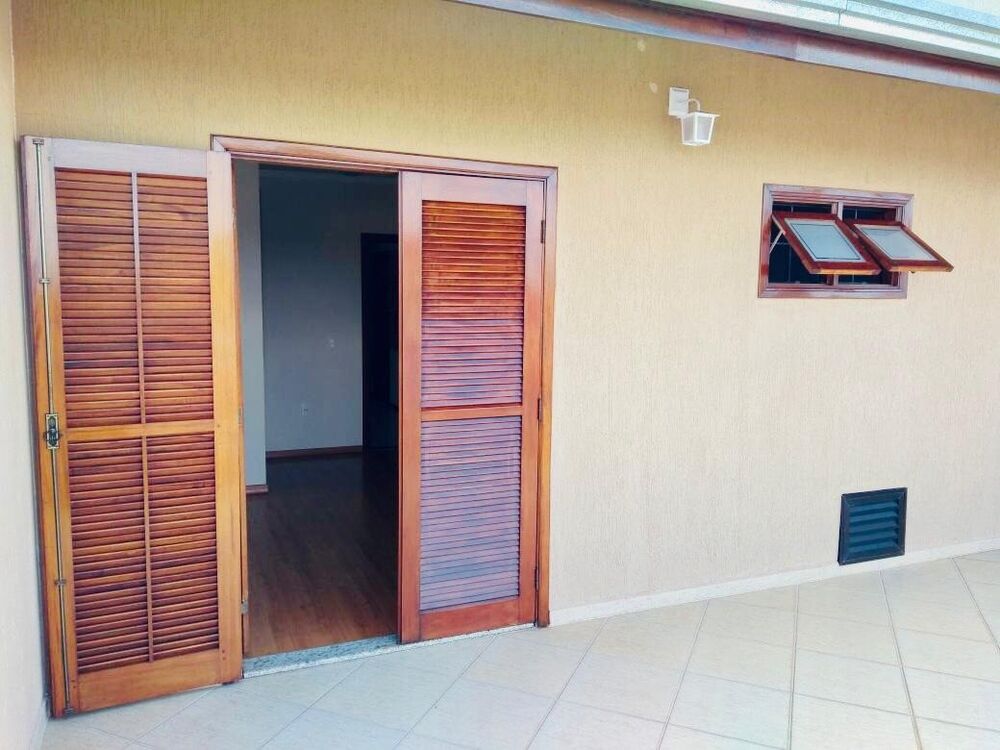 Casa, 3 quartos, 200 m² - Foto 21