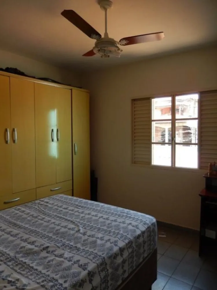 Casa, 3 quartos, 190 m² - Foto 4