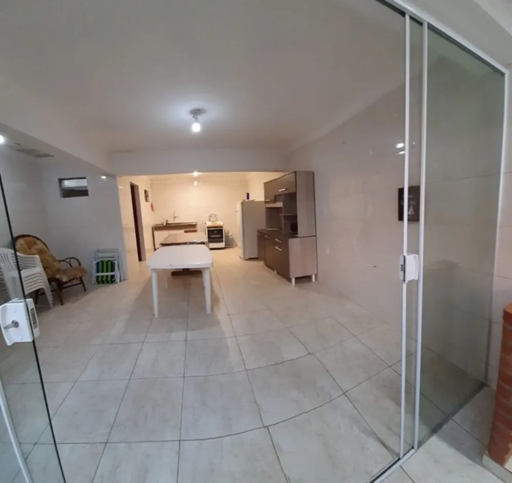 Casa, 3 quartos, 211 m² - Foto 6