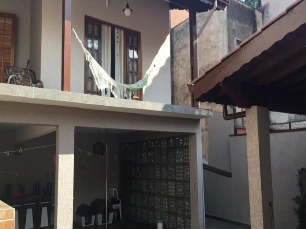 Casa, 3 quartos, 220 m² - Foto 11