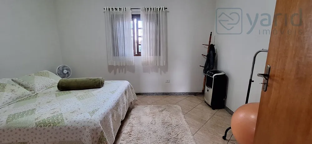 Casa, 3 quartos, 190 m² - Foto 1