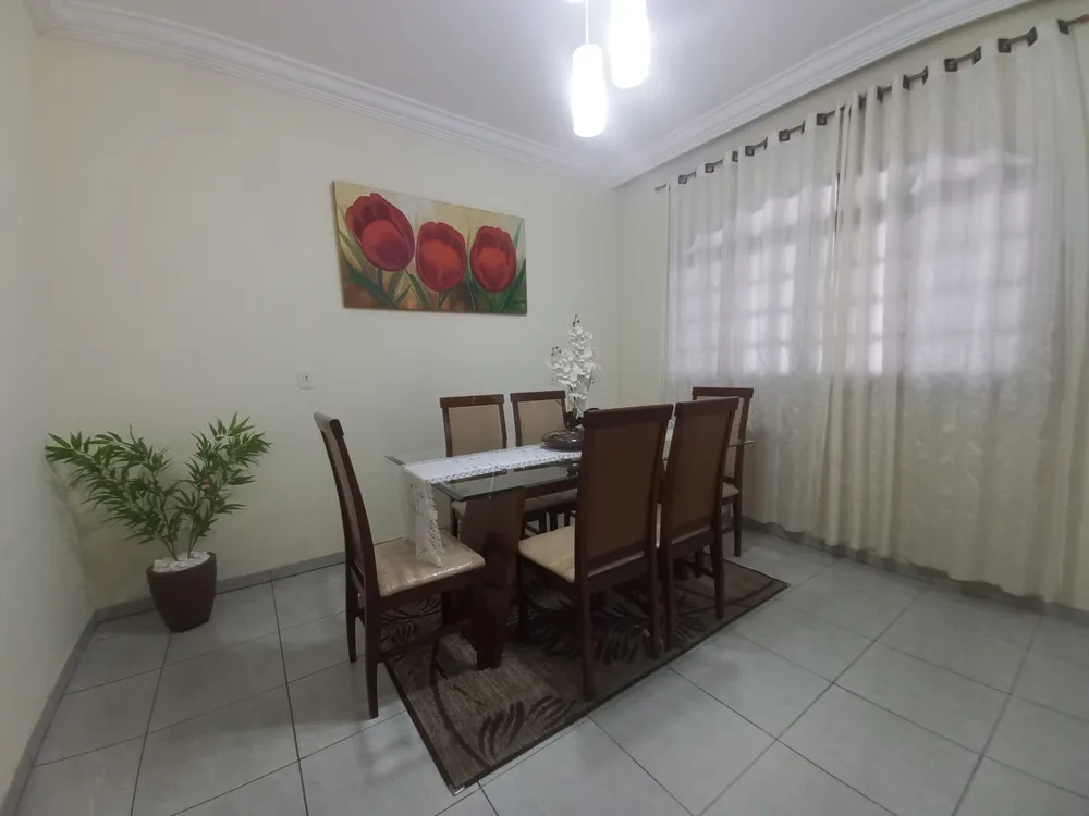 Casa, 3 quartos, 180 m² - Foto 3