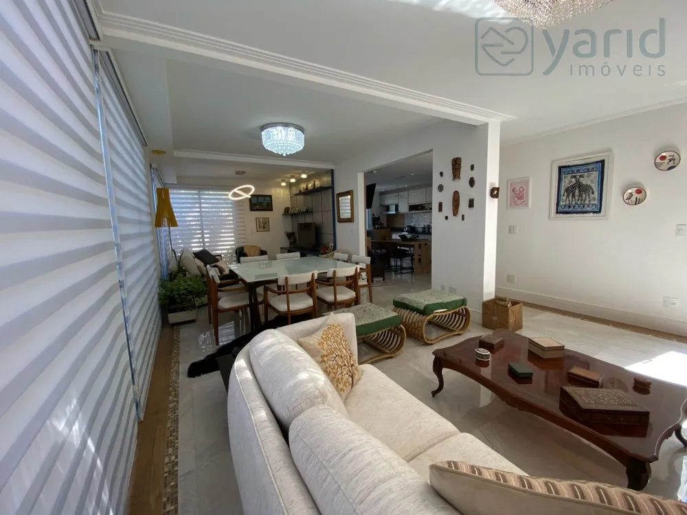 Casa, 2 quartos, 237 m² - Foto 1