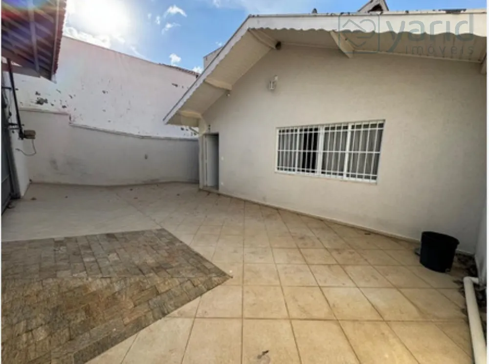 Casa, 4 quartos, 247 m² - Foto 3