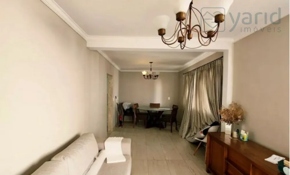 Casa, 4 quartos, 247 m² - Foto 1