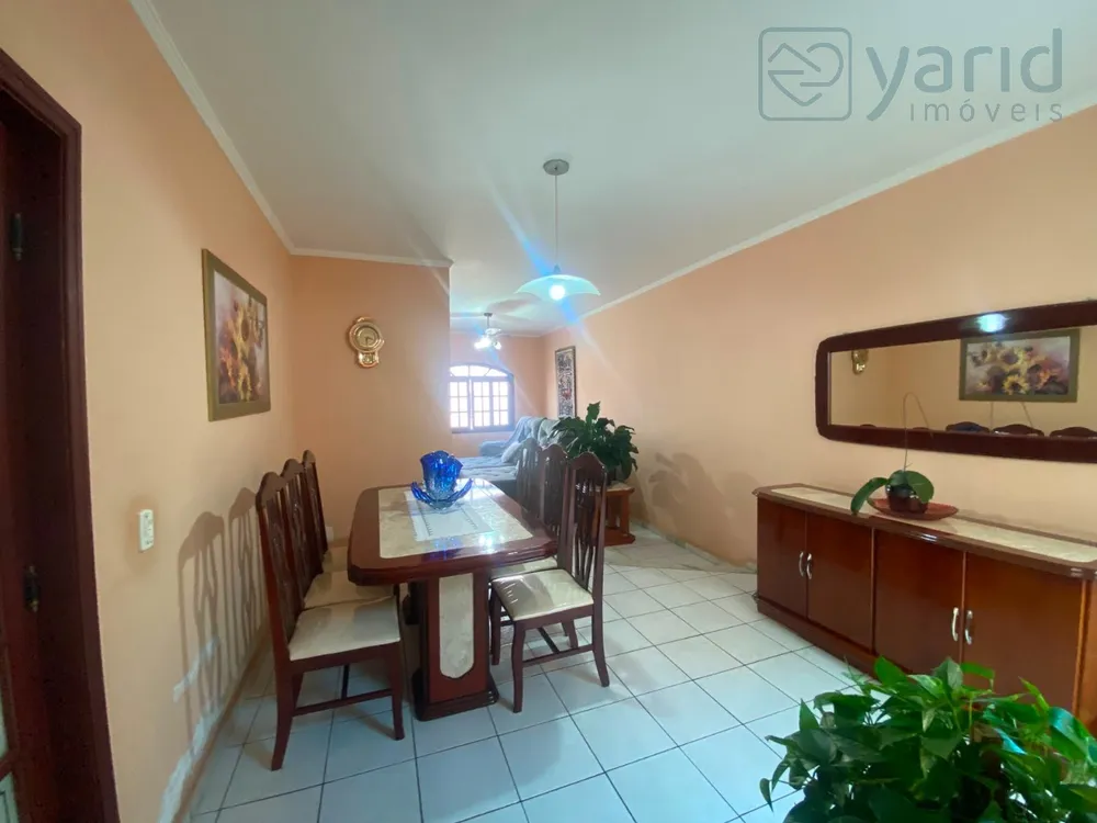 Casa, 3 quartos, 186 m² - Foto 3