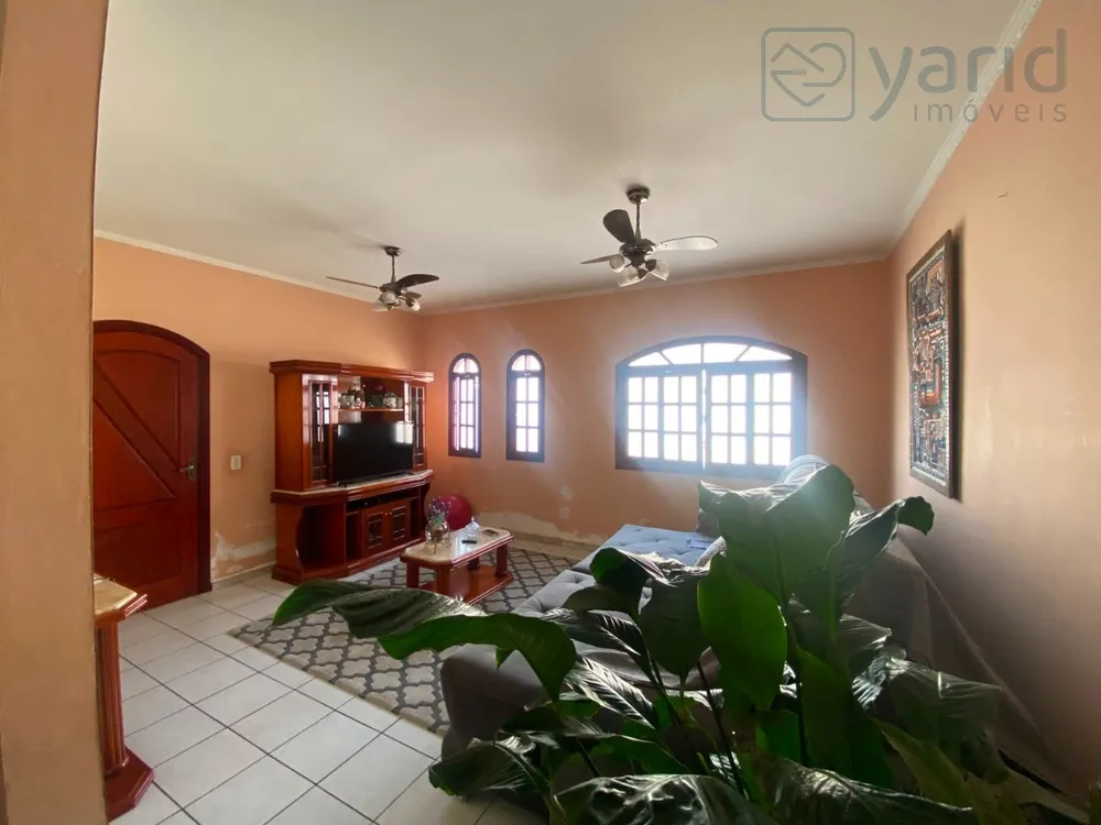 Casa, 3 quartos, 186 m² - Foto 4