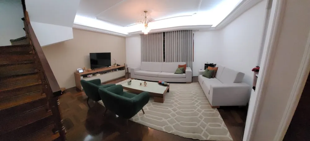 Casa, 3 quartos, 323 m² - Foto 1