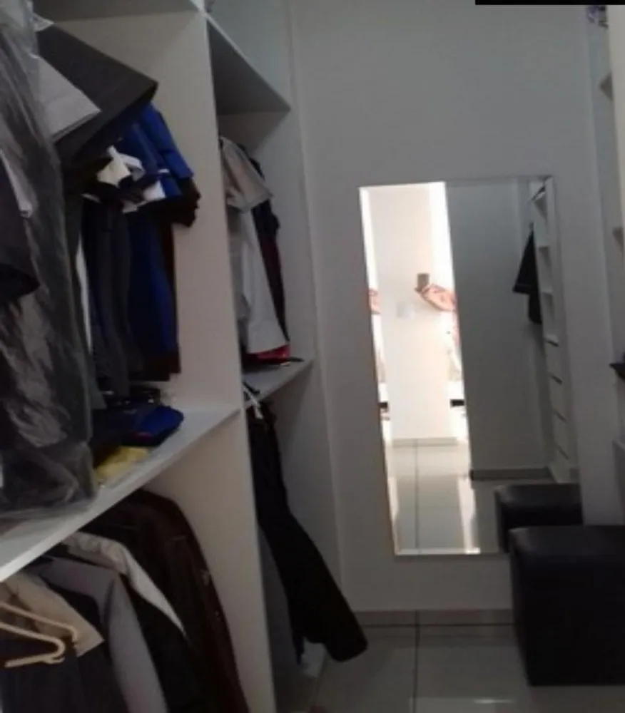 Casa, 3 quartos, 290 m² - Foto 1