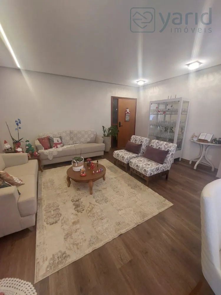 Apartamento, 3 quartos, 155 m² - Foto 2