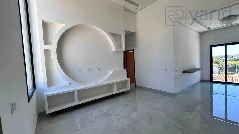 Casa, 3 quartos, 236 m² - Foto 2
