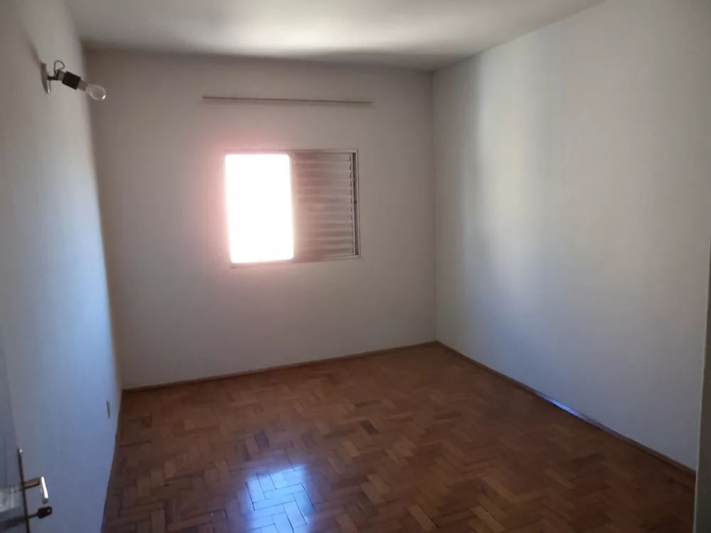 Apartamento à venda com 3 quartos, 85m² - Foto 4