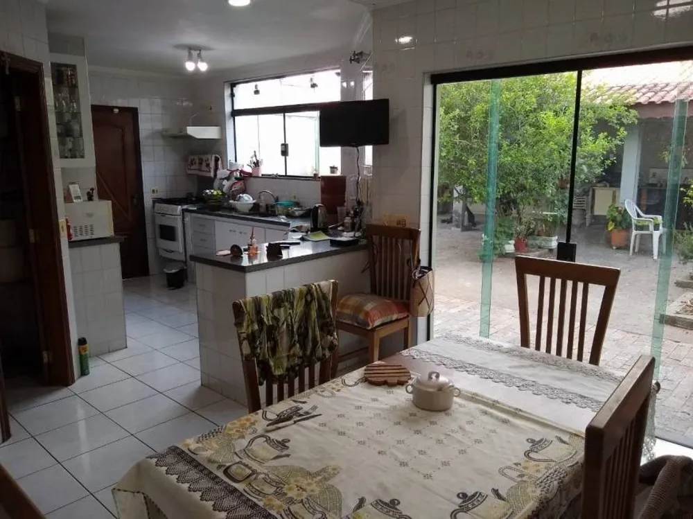Casa, 3 quartos, 372 m² - Foto 8