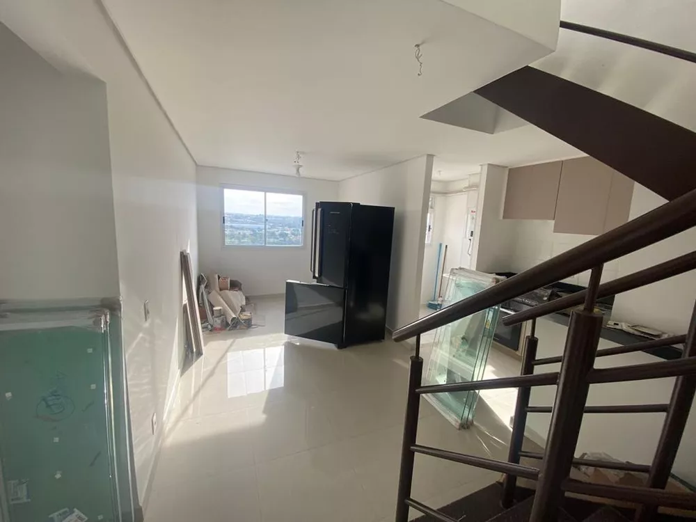 Cobertura à venda com 2 quartos, 109m² - Foto 2