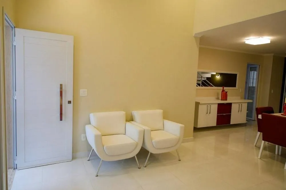 Casa, 4 quartos - Foto 1