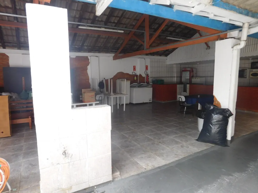 Prédio Inteiro - Foto 1