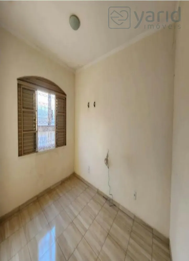 Casa, 4 quartos, 200 m² - Foto 3