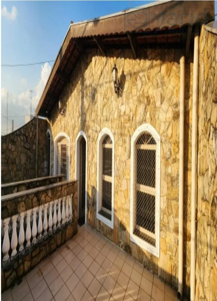 Casa, 4 quartos, 200 m² - Foto 2