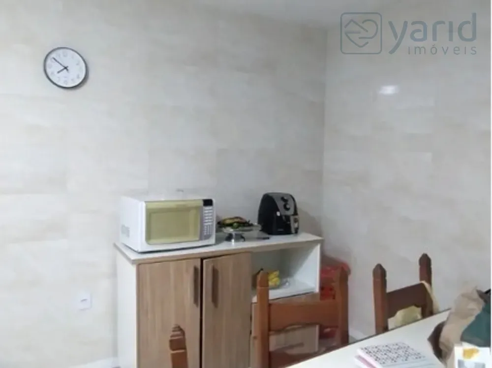 Casa, 4 quartos, 190 m² - Foto 2