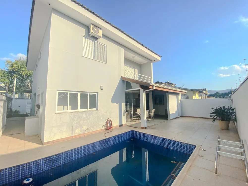 Casa, 3 quartos, 281 m² - Foto 2