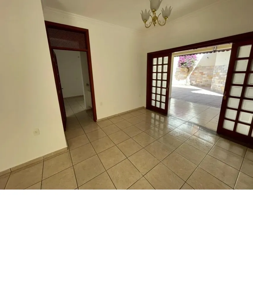Casa, 3 quartos, 245 m² - Foto 13