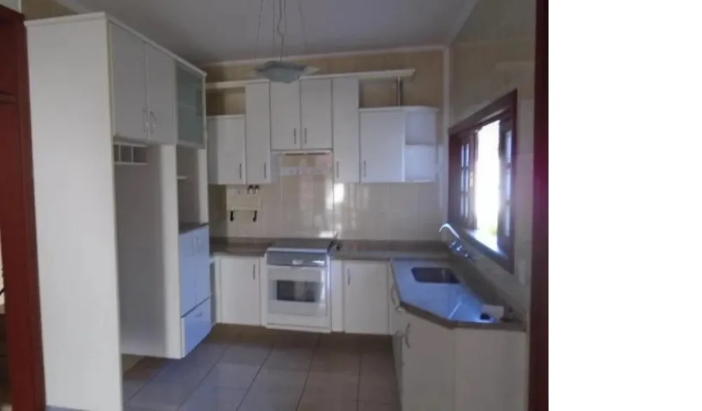 Casa, 3 quartos, 245 m² - Foto 8