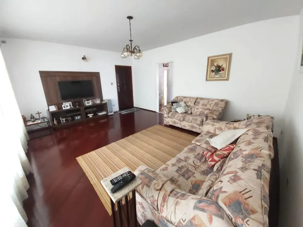 Casa, 3 quartos, 202 m² - Foto 2